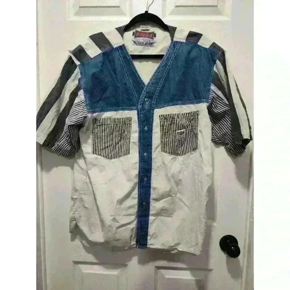 Vintage SOCCO Denim Shirt Adult Medium Blue White Retro 90's Button Short Sleeve - Picture 7 of 7